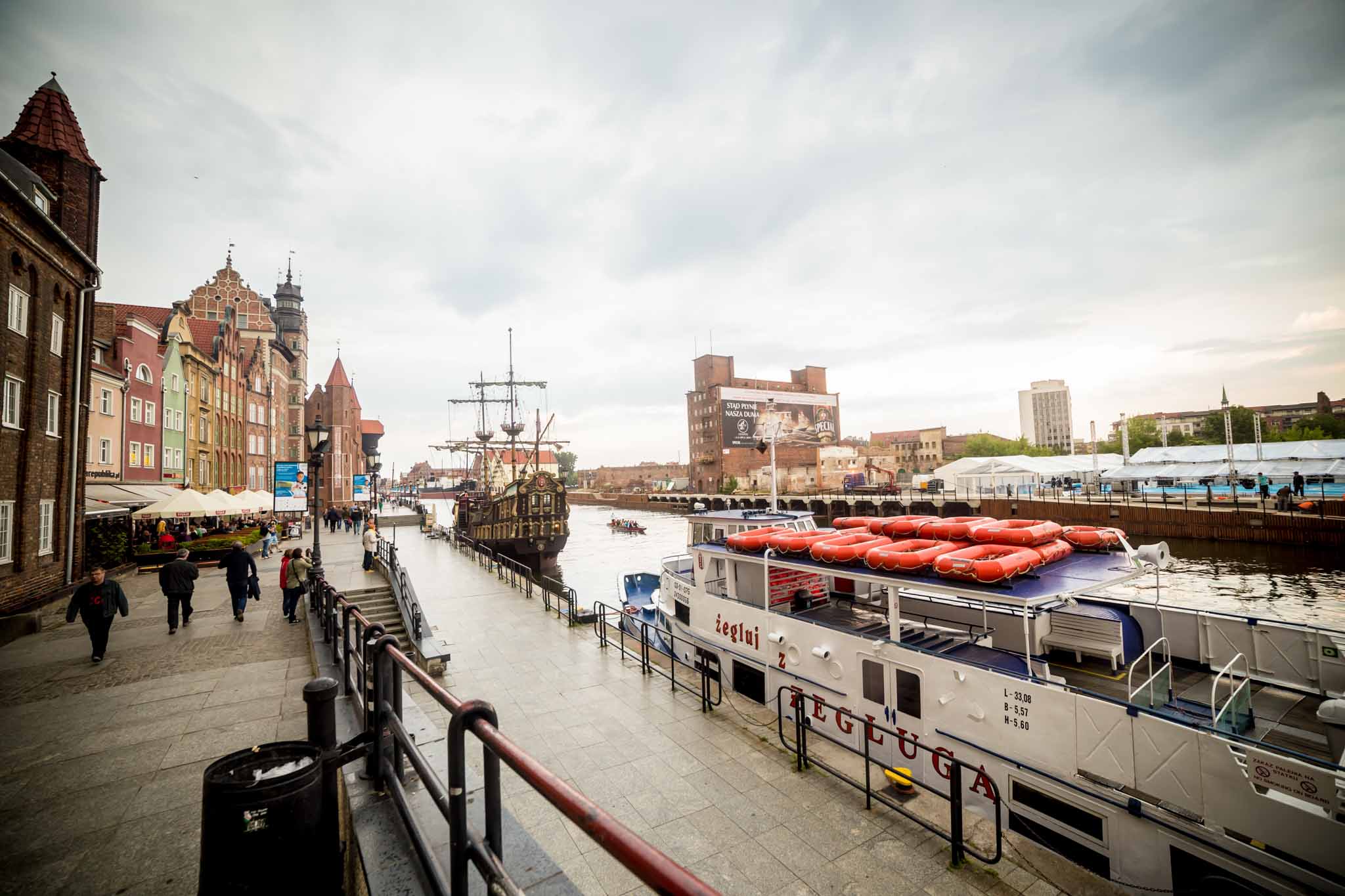Gdańsk od kuchni: Najlepsze restauracje blisko apartamentów